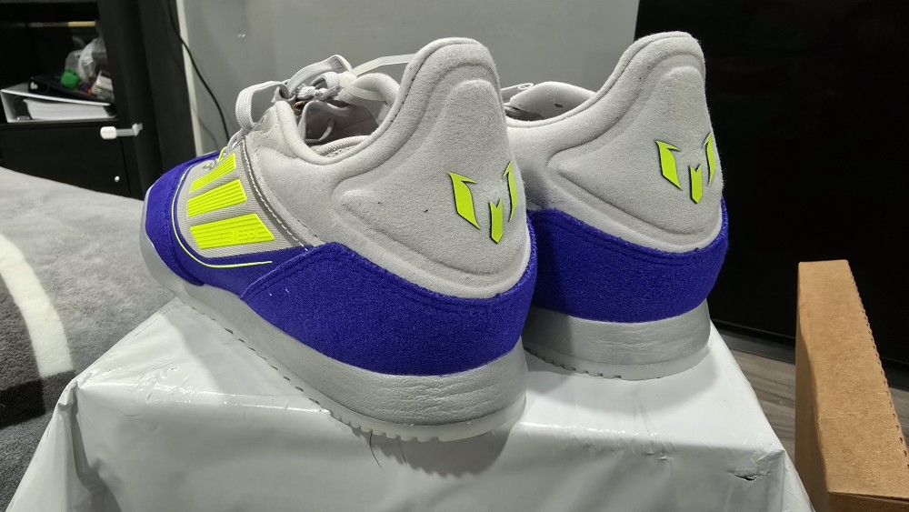 Adidas Messi Indoor Soccer Cleats F50 Freestyle 24 - Size 9 Men - New, non-original box