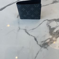 Black Louis Vuitton Wallet 