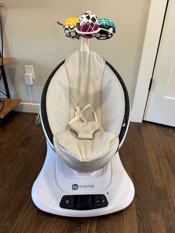 Mamaroo 4moms