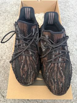 Adidas Yeezy Boost 350 V2 Sneakers