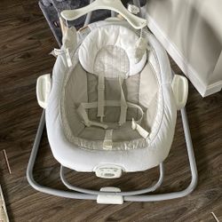 Graco Baby 2 in 1 Swing/Removable Bouncer