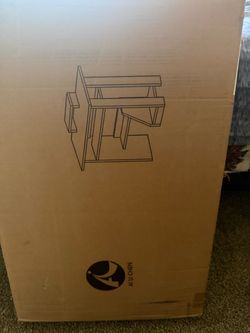 Computer desk