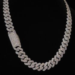 Cuban Link Moissanite