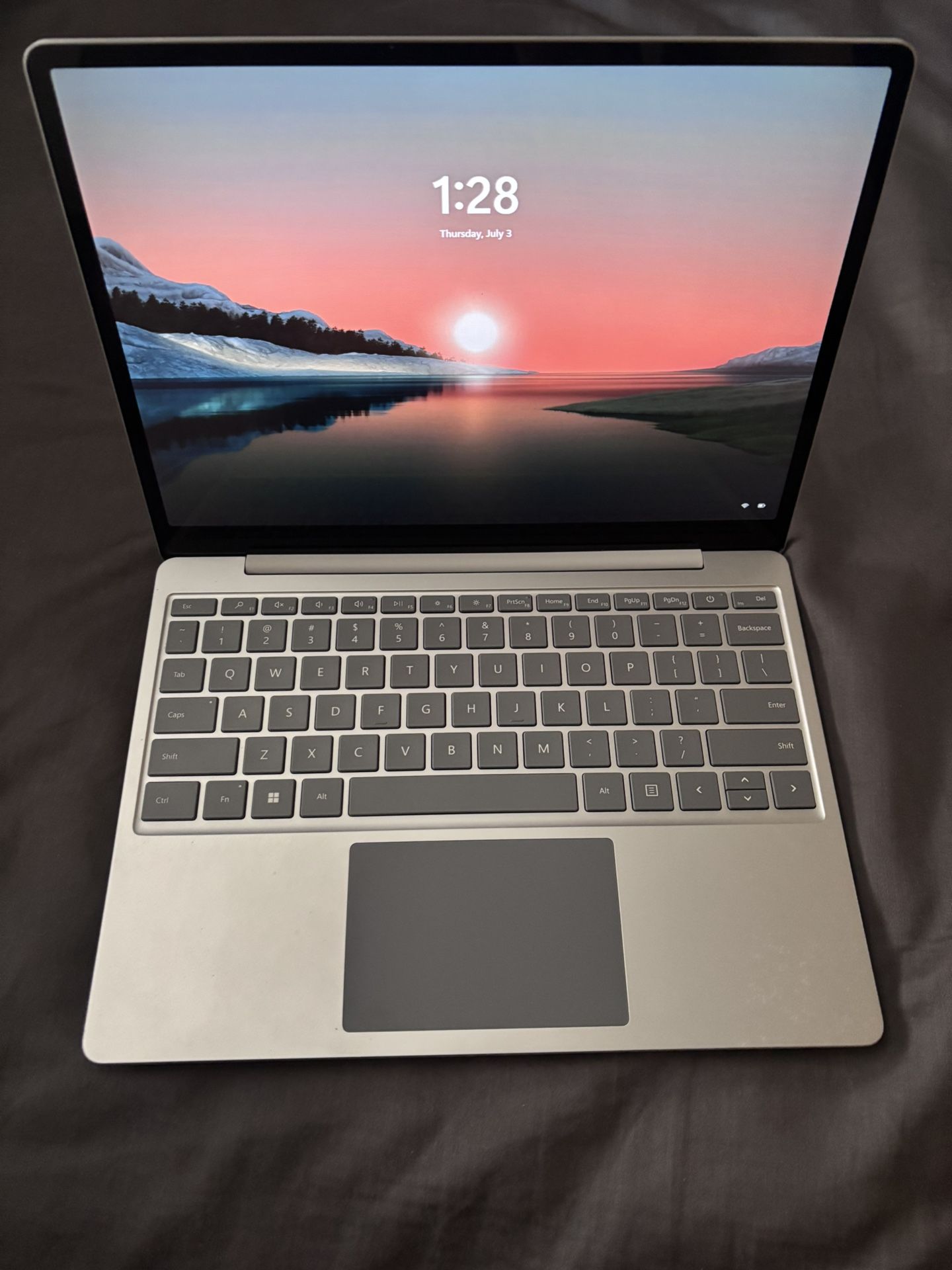 Surface Go 2 Laptop