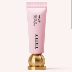 🍦 NEW Truly Beauty Soft Serve Lip Gloss – Sealed & Hydrating