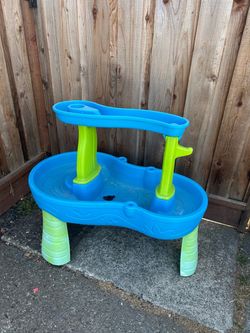 Water Play Table