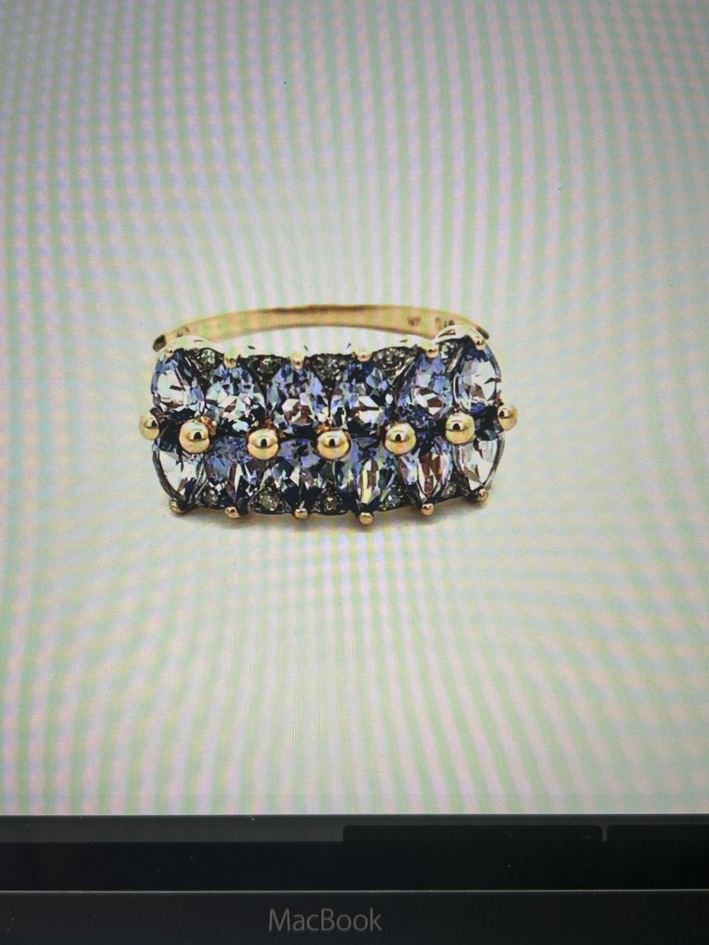 14K Yellow Gold .10ct tw Diamond & Amethyst Ring