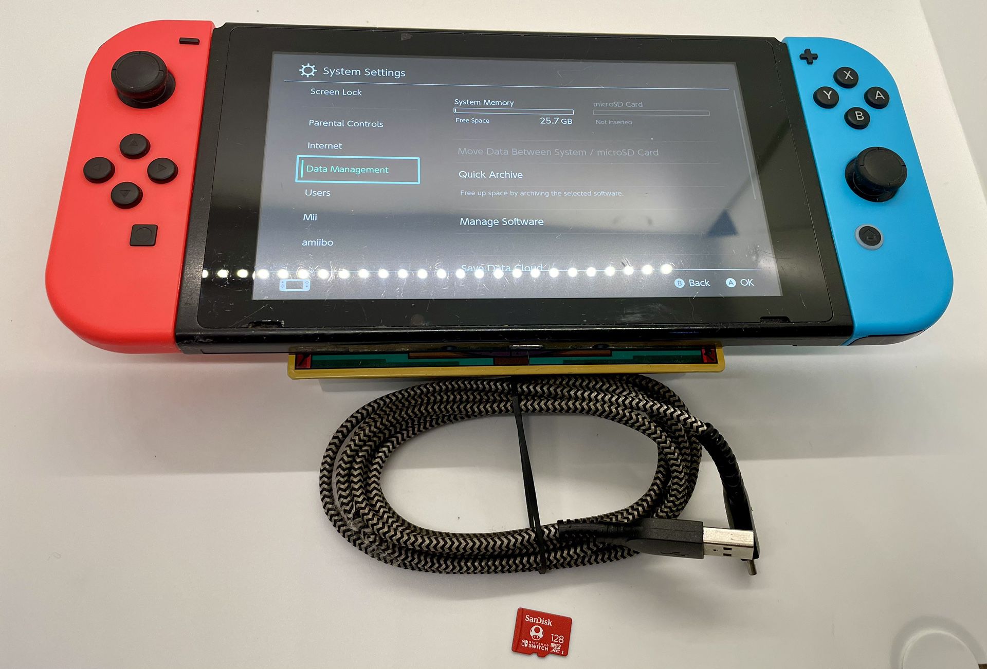 Nintendo Switch Console , Joy cons, Charging Cable And Memory Card