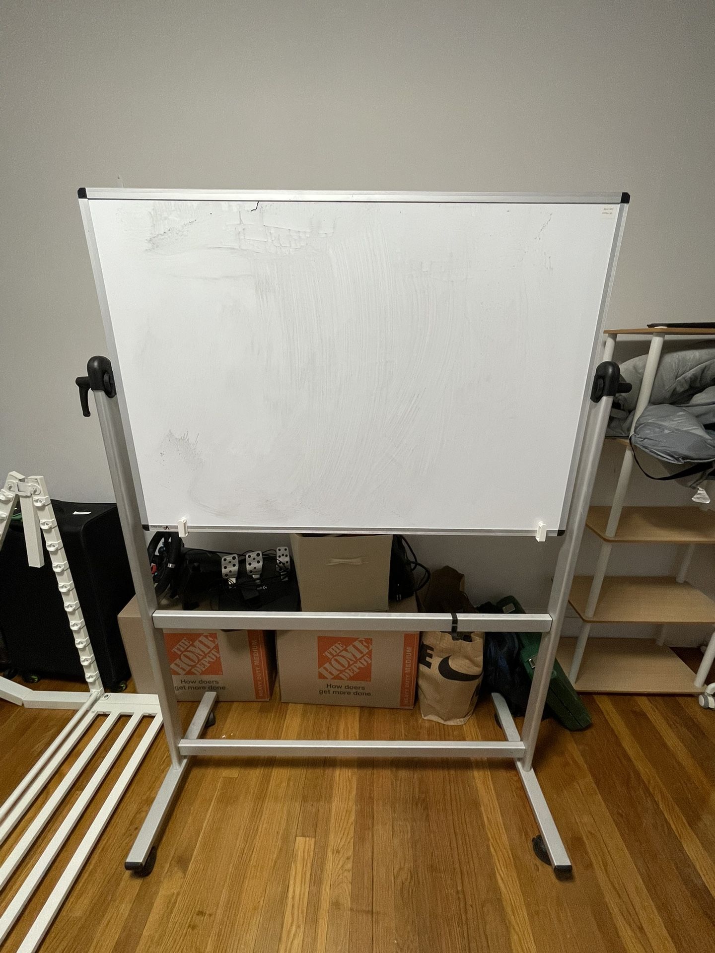 white board 40’’*30’’