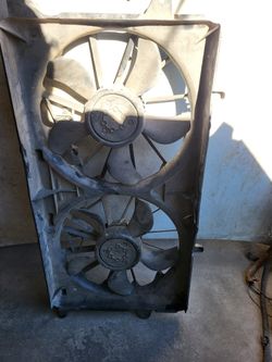 eletric radiator fan  2010 to 2020 chevy silverado