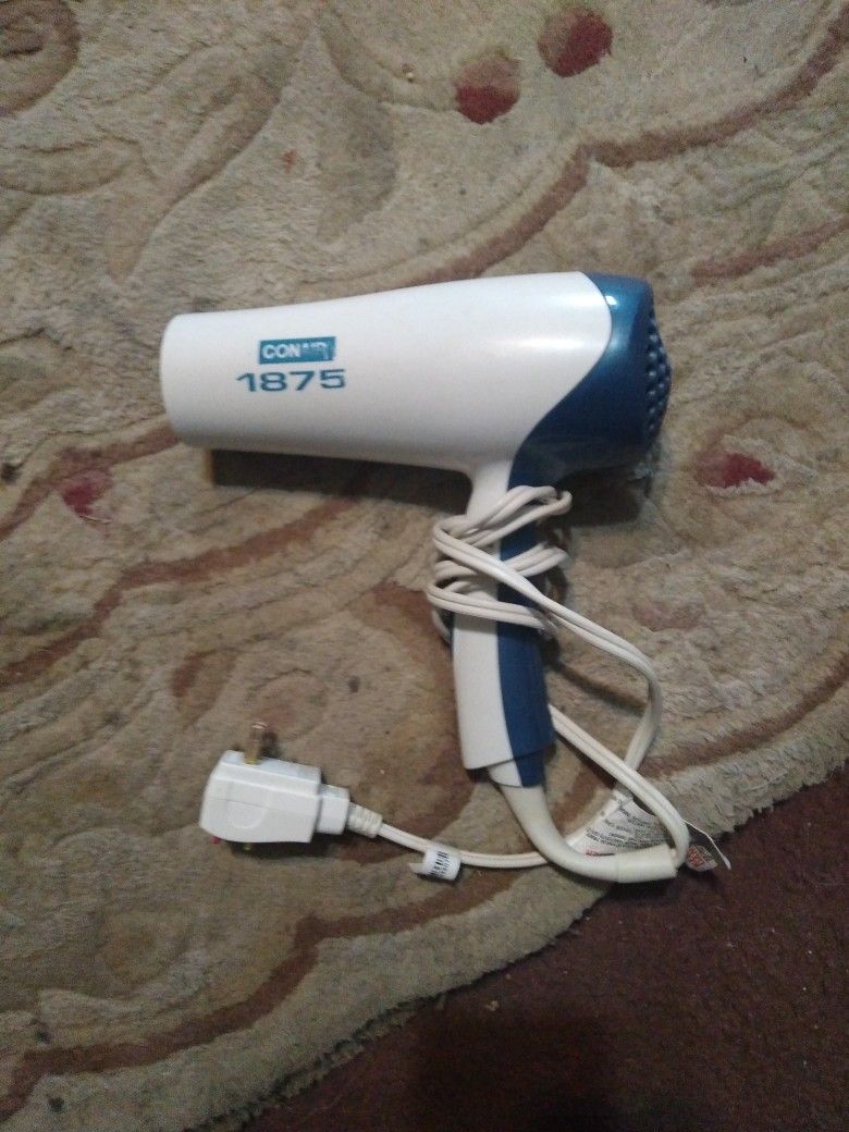 Con Air Blow Dryer