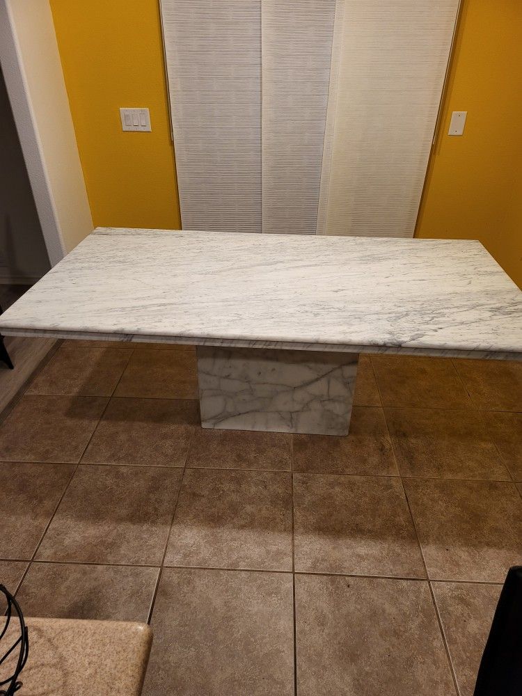 Marble Dinning Table