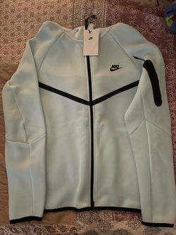 Nike tech size XS new