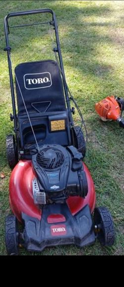 Toro commercial mulcher /mower/self propelled like new ready toncut