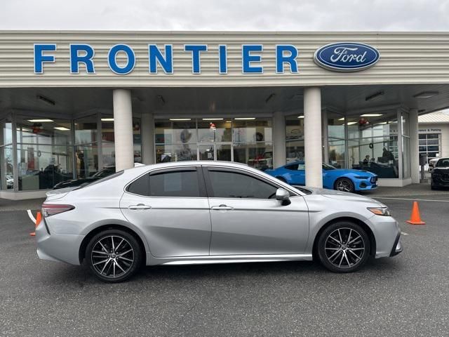 2021 Toyota Camry