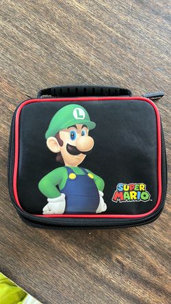 Nintendo DS case plus 3 games