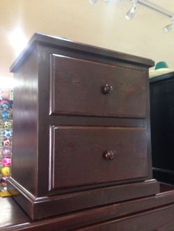 Pinewood Nightstand