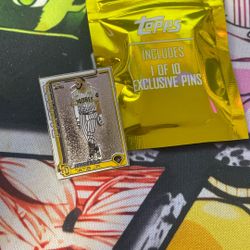 TOPPS 1 OF 10 EXCLUSIVE PINS (TATIS JR)