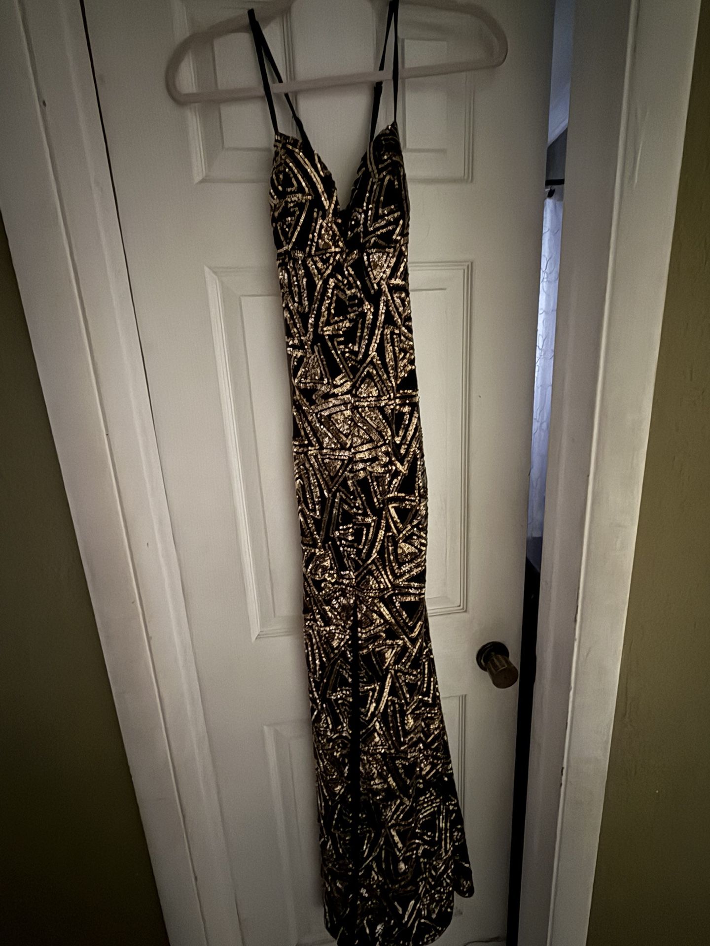 Black And Gold Sequin Dress