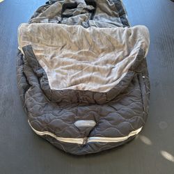 JJ Cole Bundle Me $10