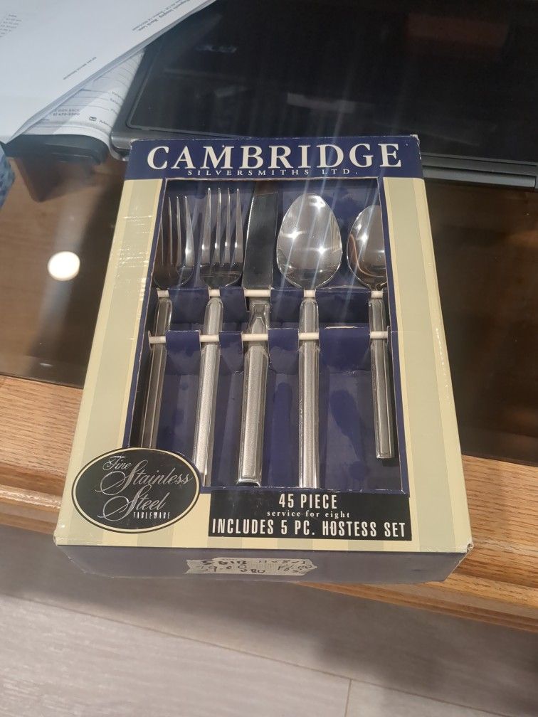 Fine Stainless Steel Tableware 45 Piece