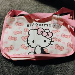 Hello Kitty Purse And Tote Bag 15 Each 
