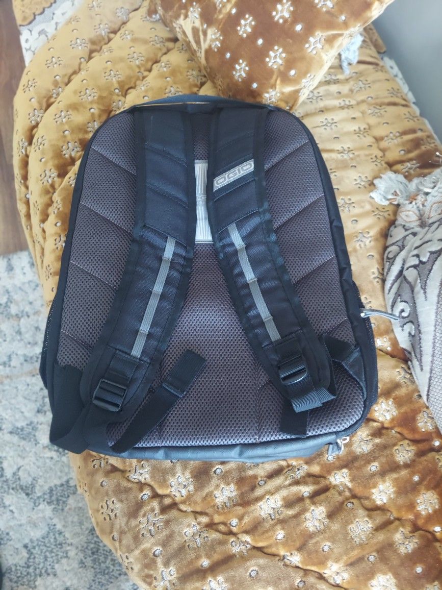 Ogio Backpack 🎒 