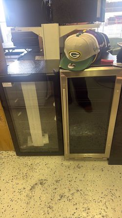 Beverage Cooler with Glass Door