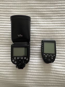 Godox V1 C w/ XProC