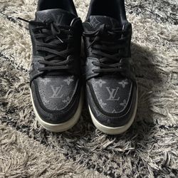 Black Louis Vuitton