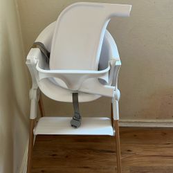 Munchkins Highchair