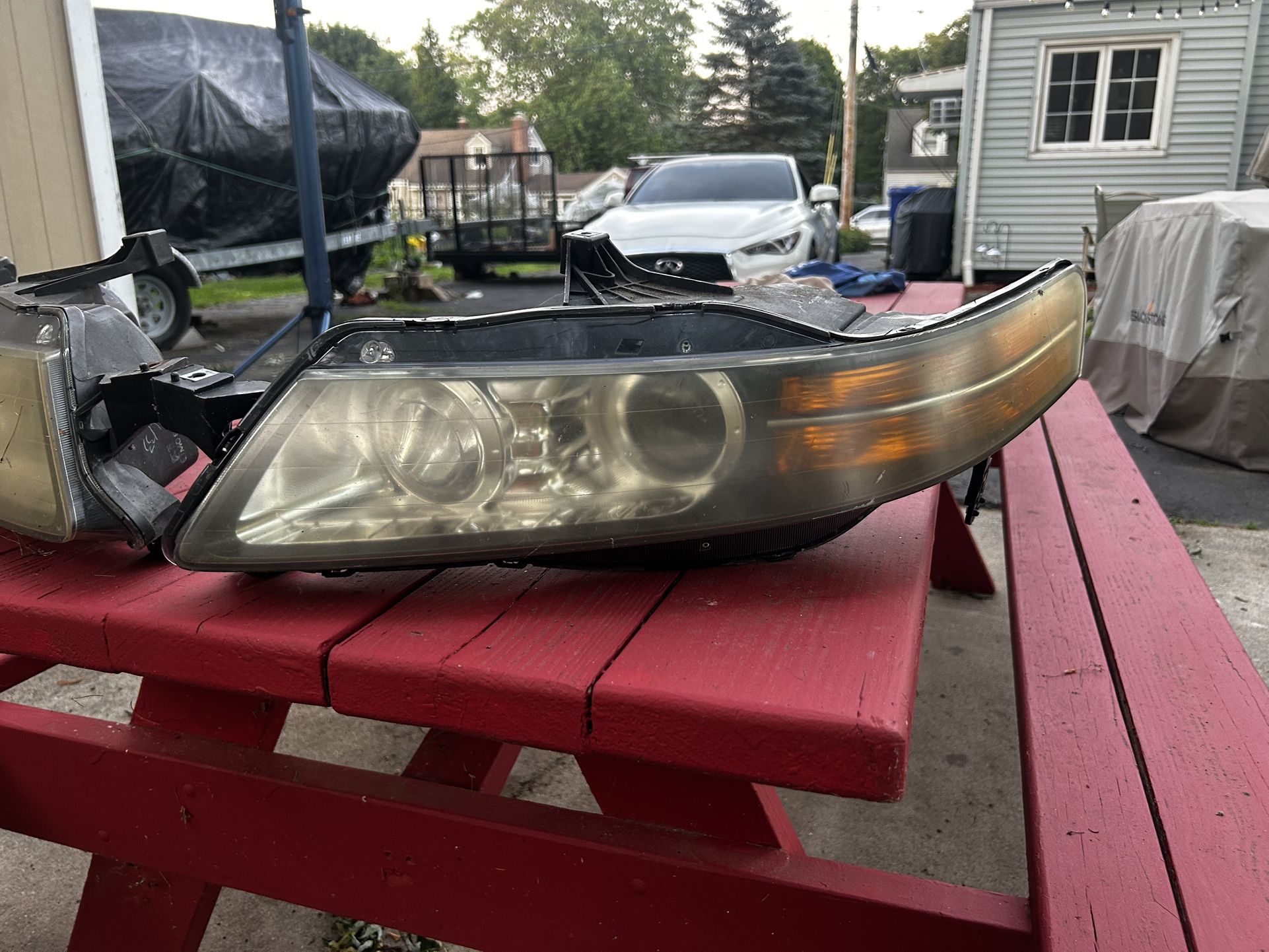 2008 Acura TL Headlights