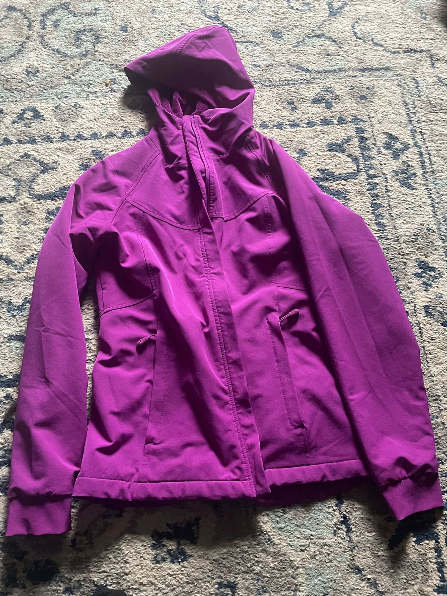 Coat 🧥rain coat