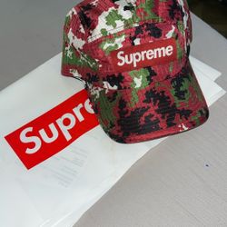 Supreme Hat 