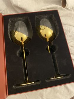 NEW - Wine Glasses
