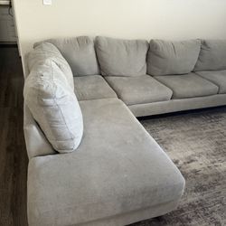 Grey L Sofas With Left Chasie 400$