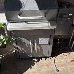 Traeger Silverton 620 Grill