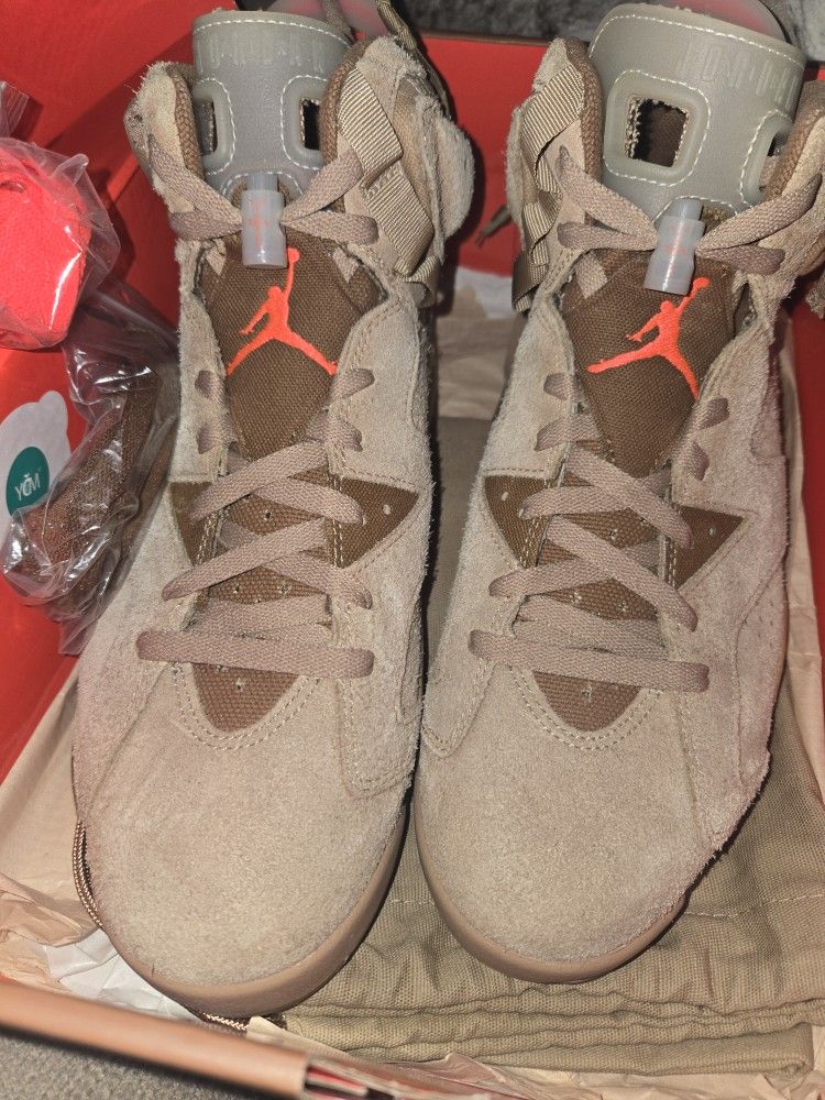Travis Scott x Air Jordan 6 “British Khaki” – Size 12 (Brand New / Authentic)

💰 Price: $900 (or best offer)
📦 Condition: Brand New / Never Worn
🏷️