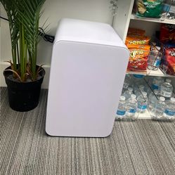 Mini Fridge 22 L 