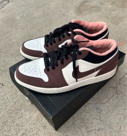 Jordan 1 low Mocha