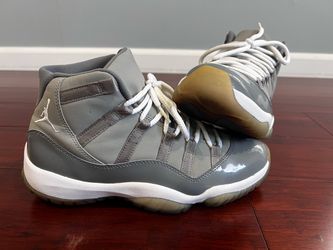 JORDAN COOL GREY 11 (Size 8.5)
