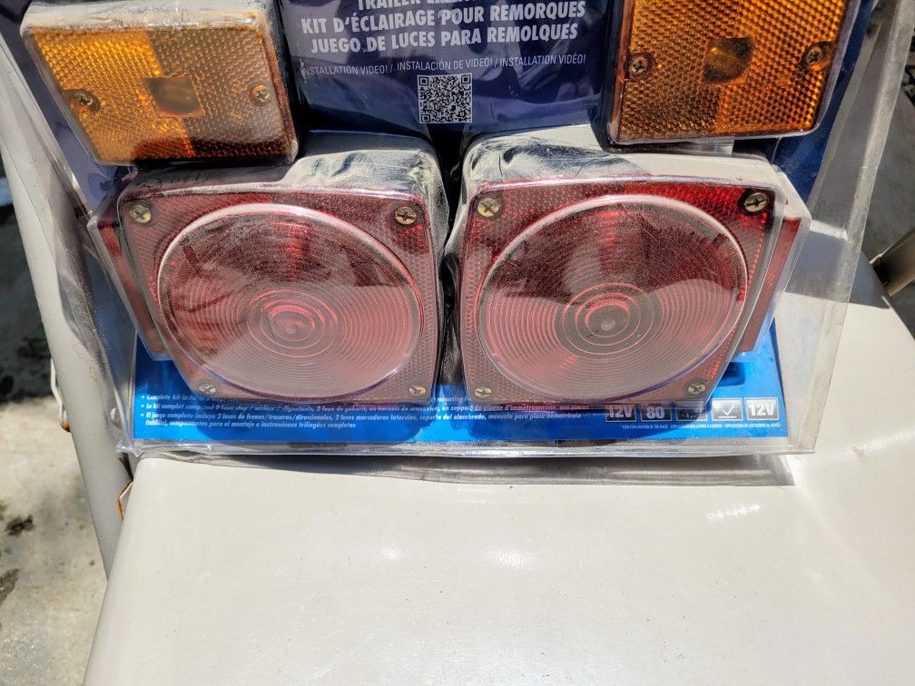 Blazer International C6423 Square Trailer Light Kit