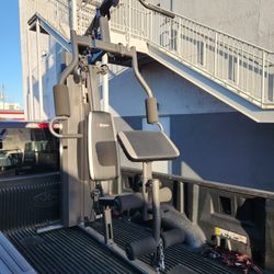 $450Hercules HomeGym Machine. Used Condition.  Free & Accessories.  Delivery For Extra