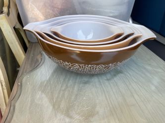 Vintage Woodland Pyrex