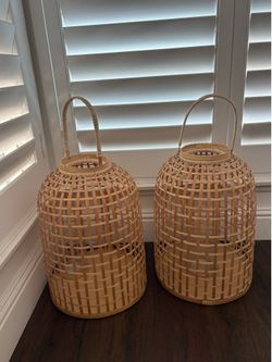 Outdoor candle lanterns