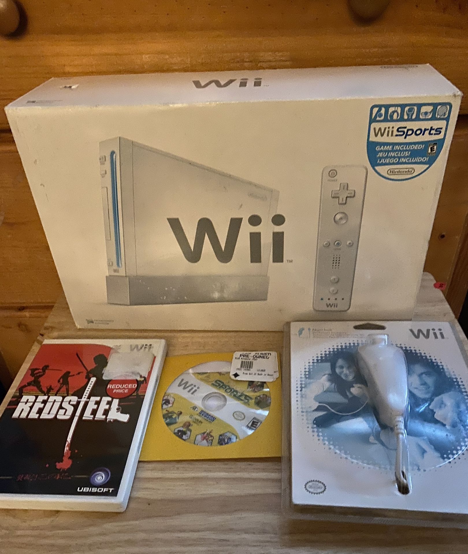 Nintendo Wii Cib In Box Bundle 