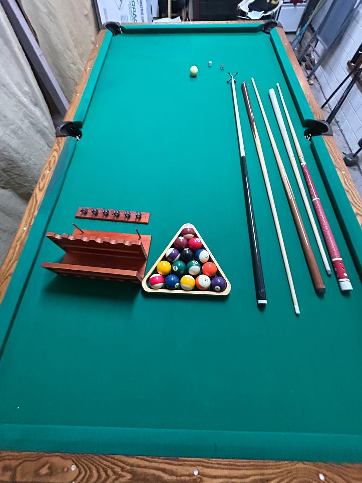 Pool table
