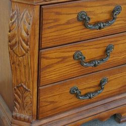 STUNNING ITALIAN HAND CAVED WOOD DRESSERd