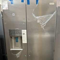 New Frigidaire Gallery 36” Side By Side Scratch And Dent Refrigerator 