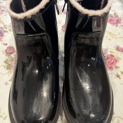 Ugg Lynde Patent Ankle Boots Sz 4